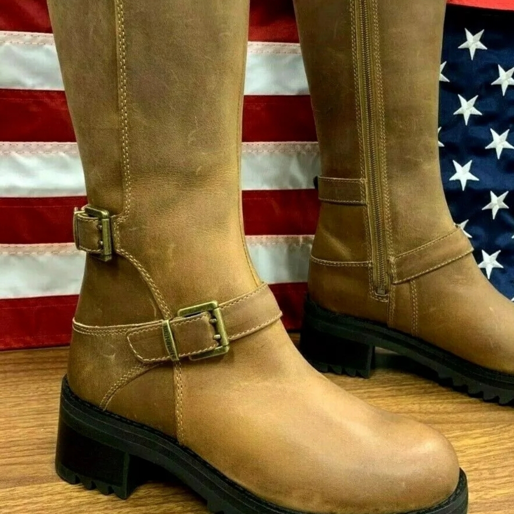 Ladies knee boots